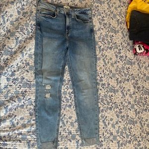 Forever 21 skinny jeans